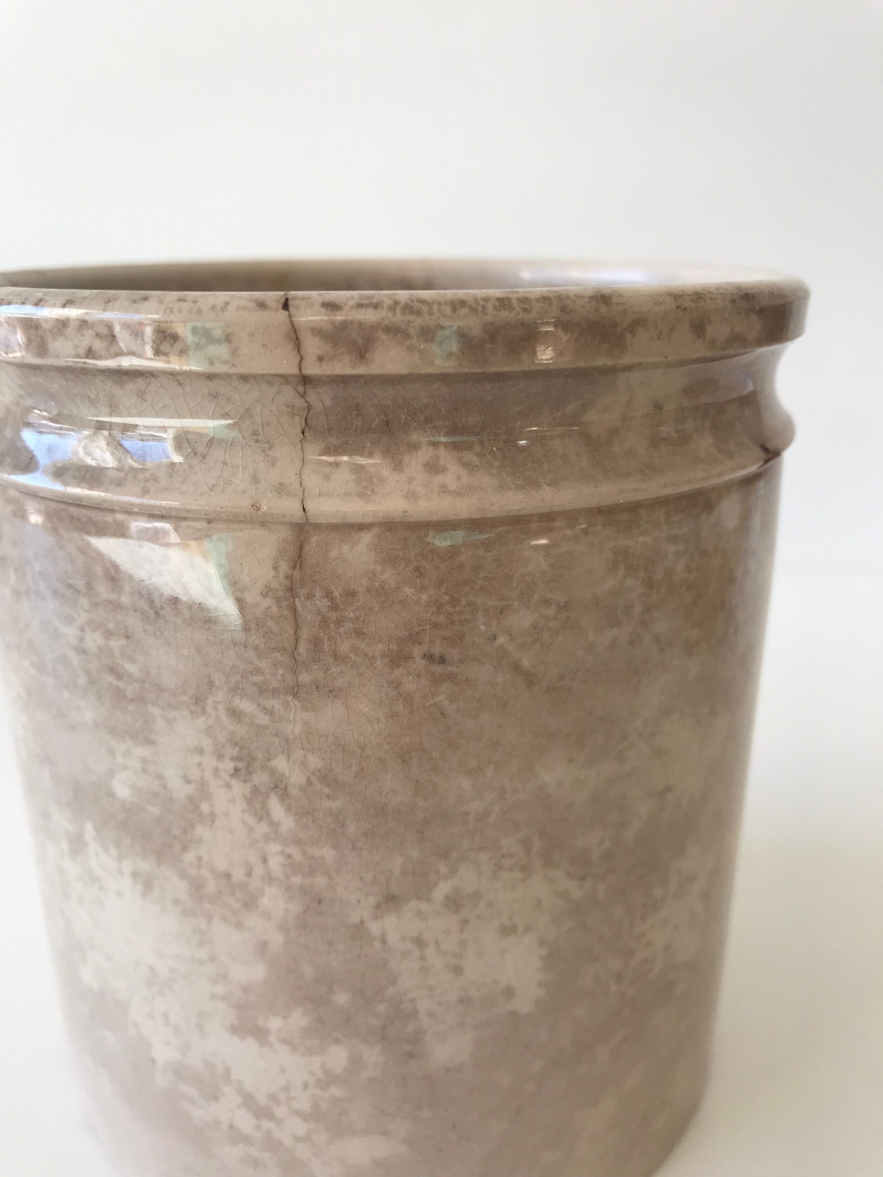Badonviller earthenware pot