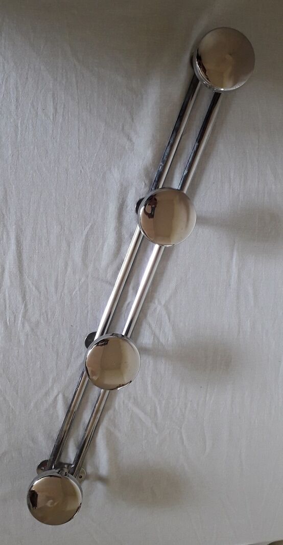 Coat rack with 4 hooks in chromed metal