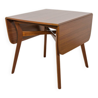 Butterfly Dining Table from G-Plan, 1960s