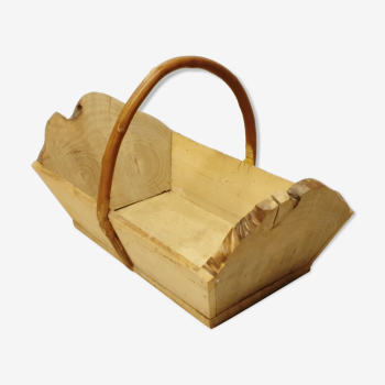 Raw wooden basket