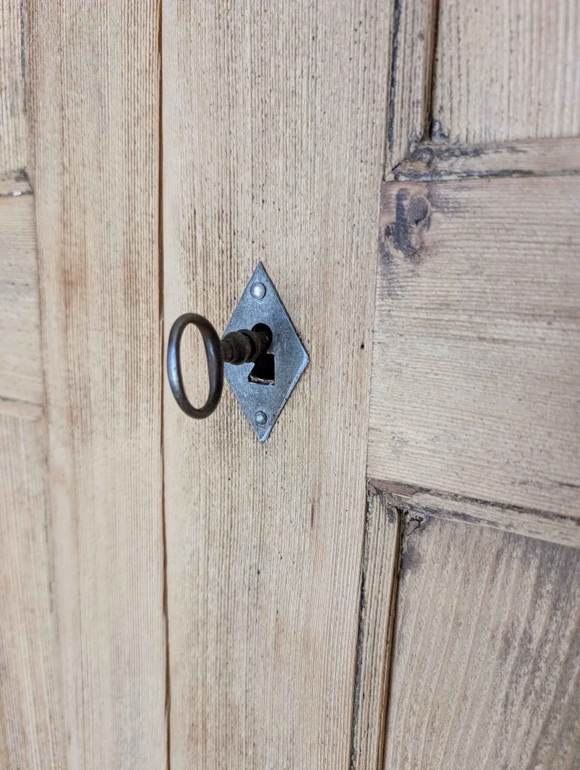 Large wardrobe - hanging space and shelves