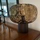 Lampe à poser globe ambré