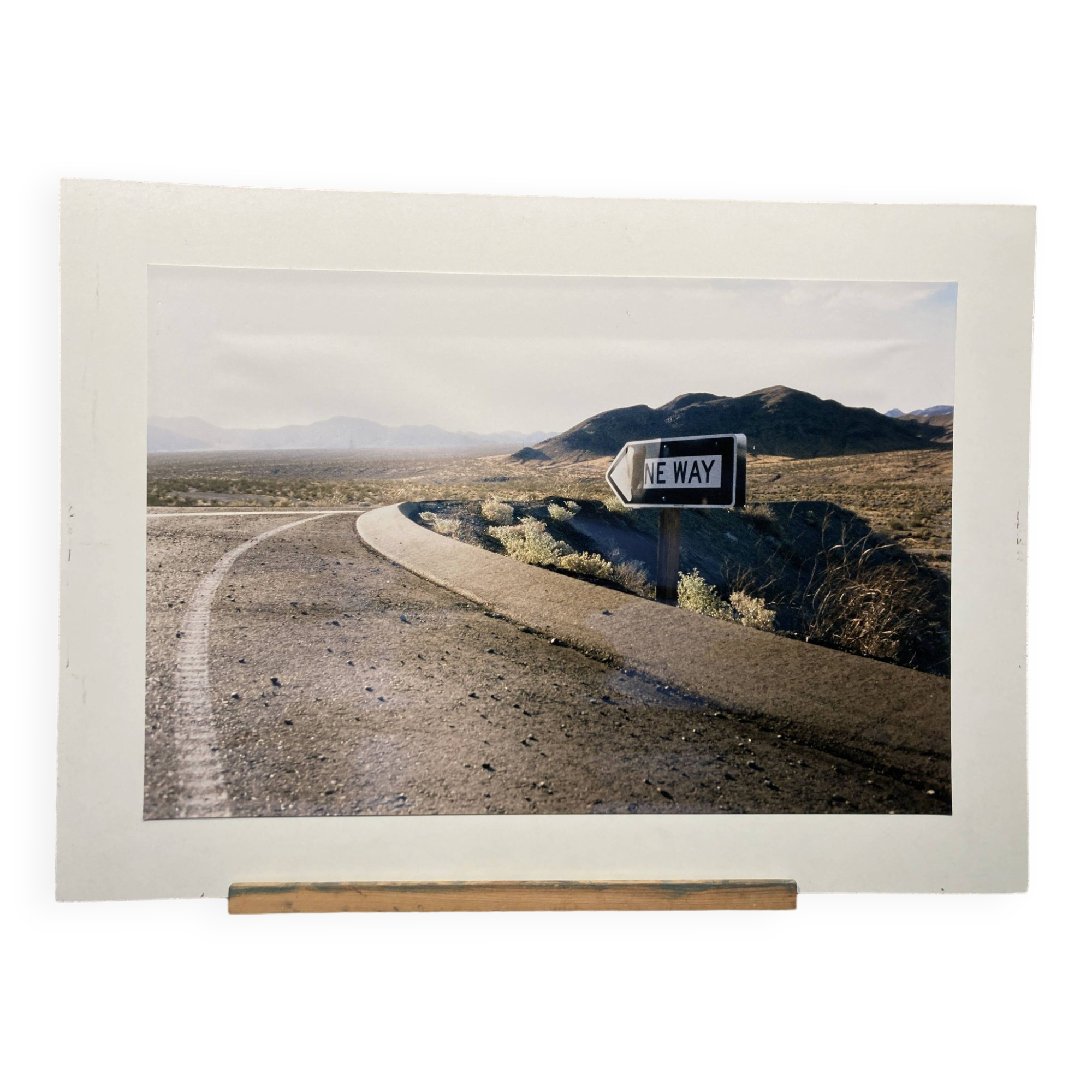 Photographie d'une route.