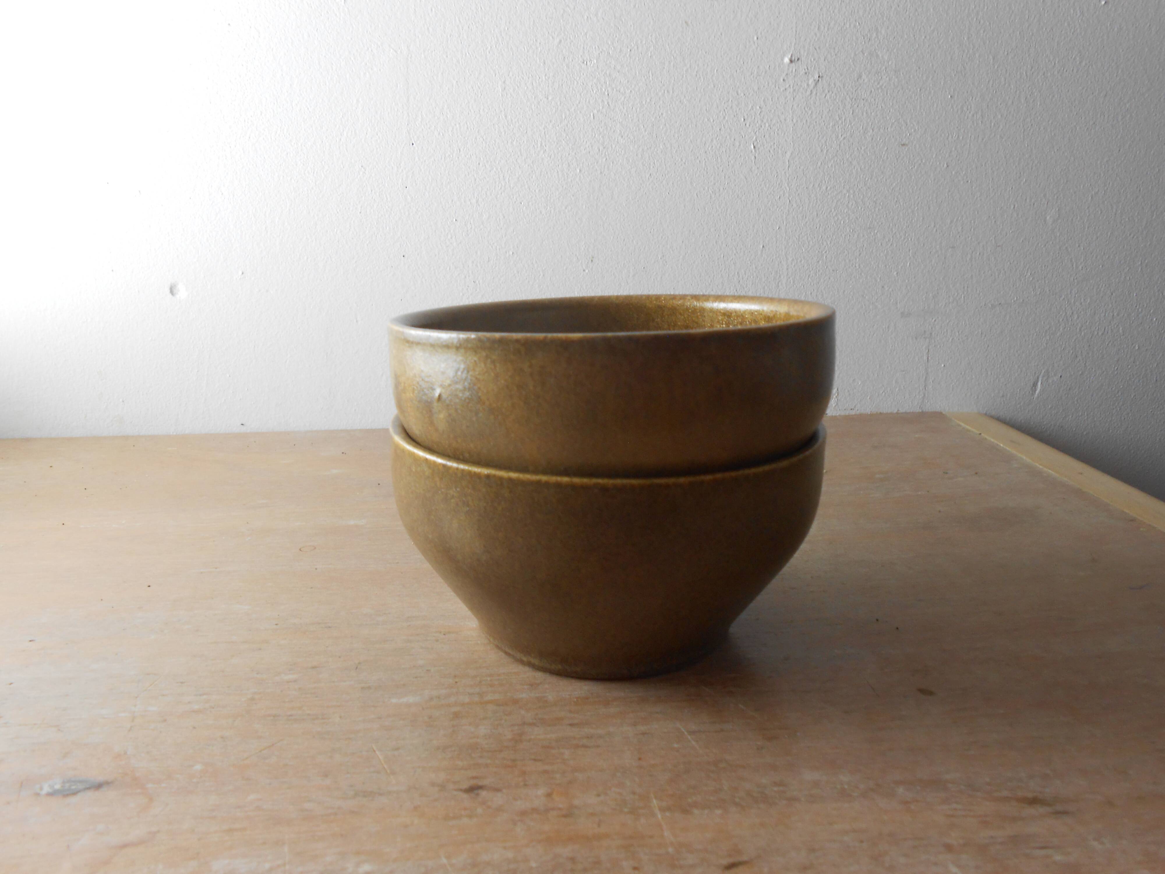 Small bowls in stoneware Digoin, France
