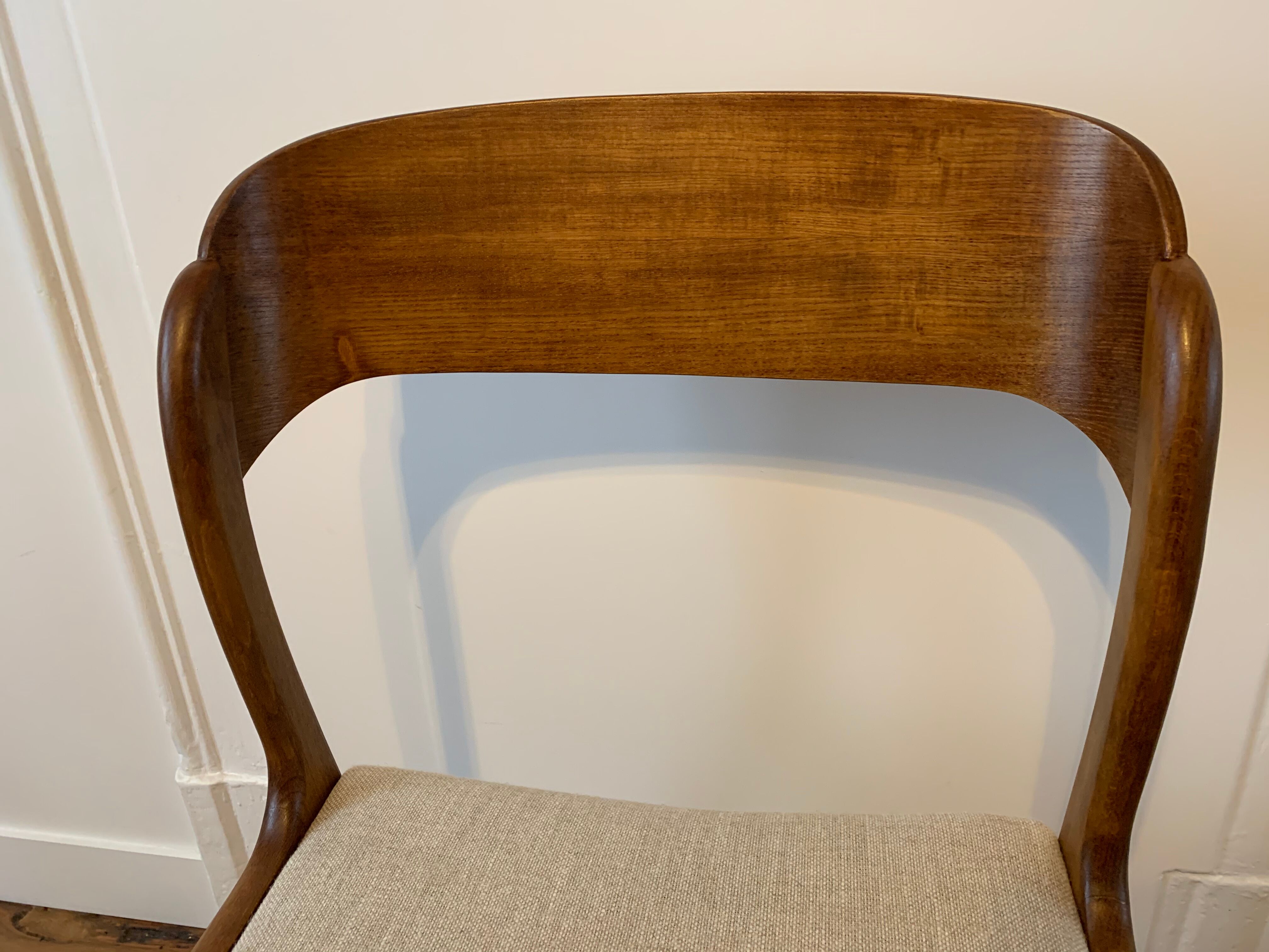 Baumann sled sled chair