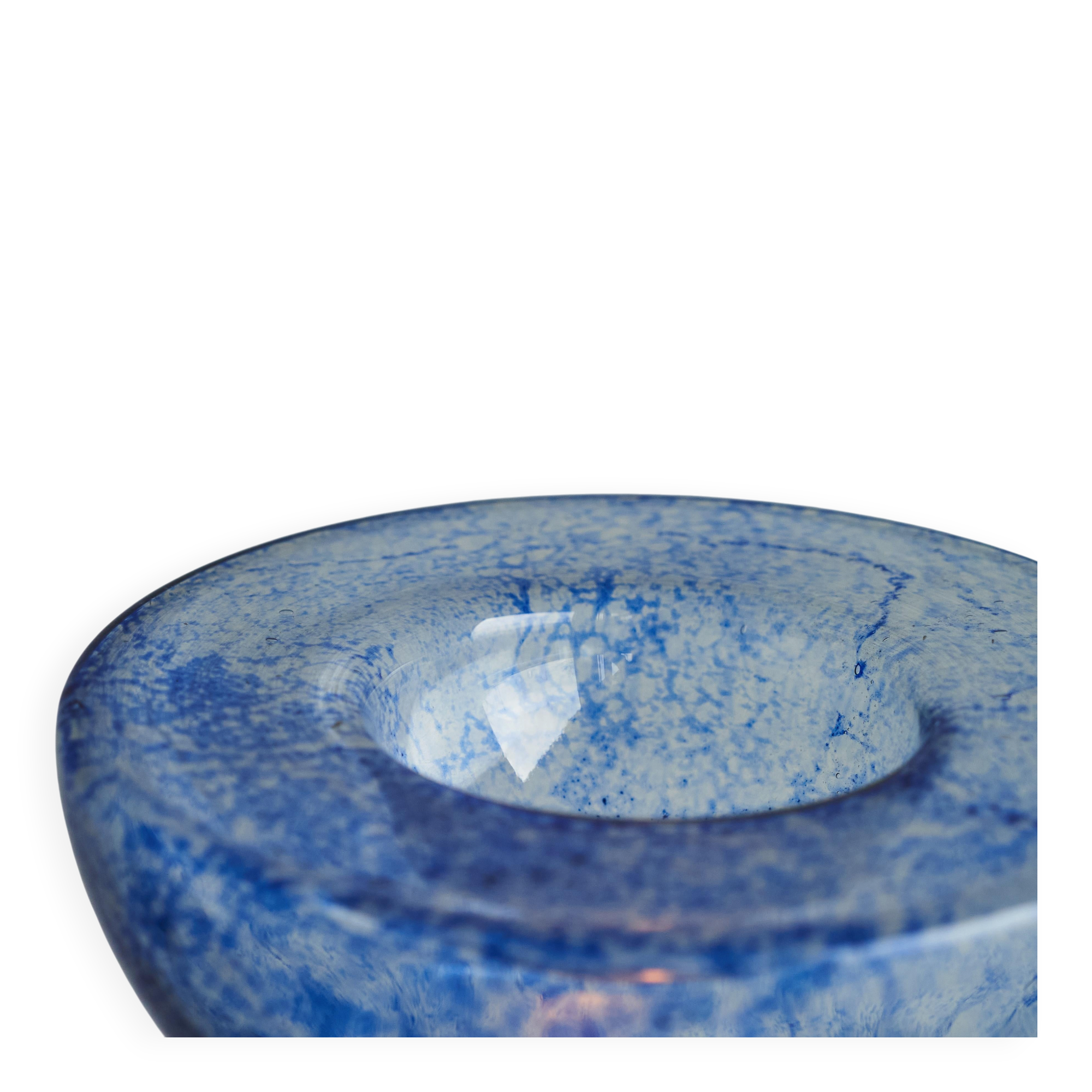 Murano Pulegoso glass table lamp sculpture from the 1970s.