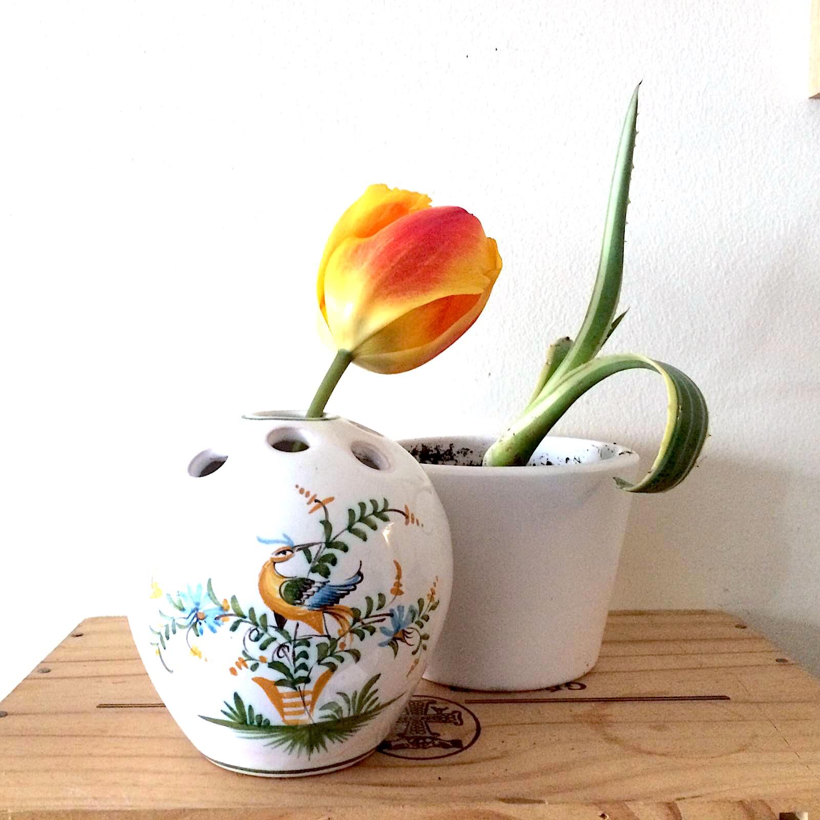 Vase lallier earthenware flowers in Moustiers