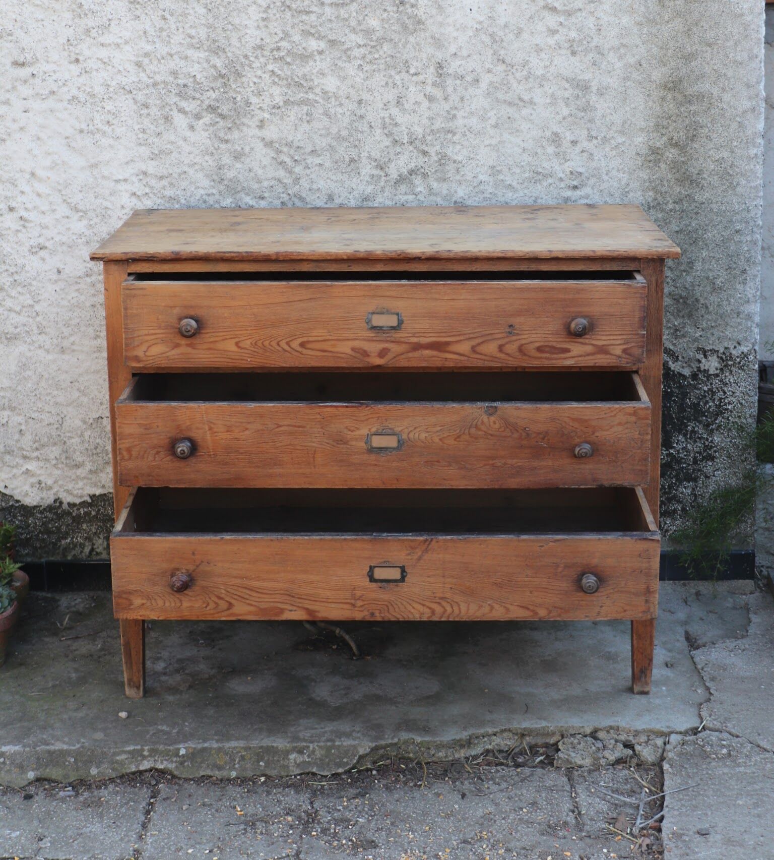 Chest of drawers in solid wood 19th