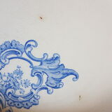 Hollow plate in earthenware decorated with flowers