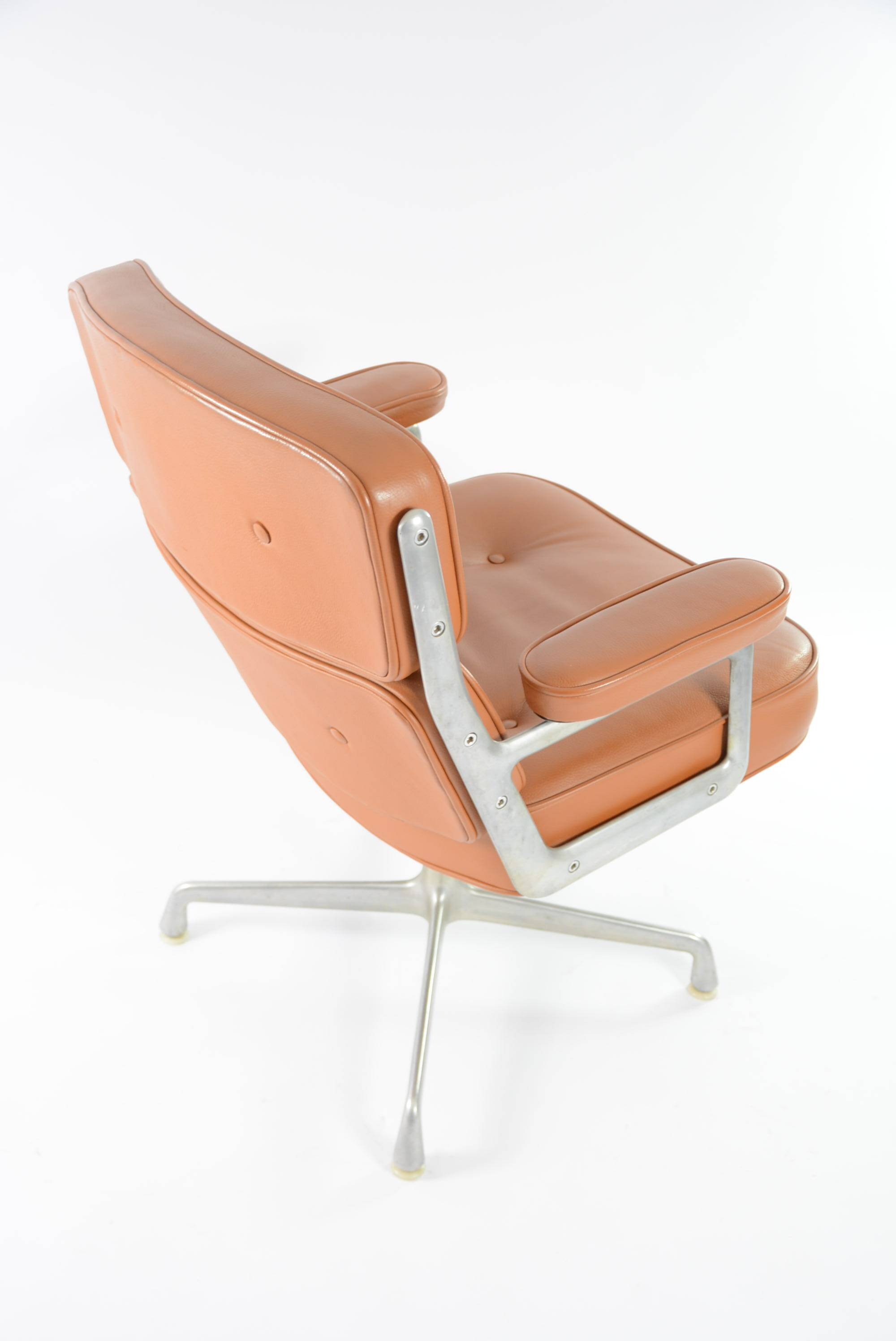 Lobby Chair ES 105