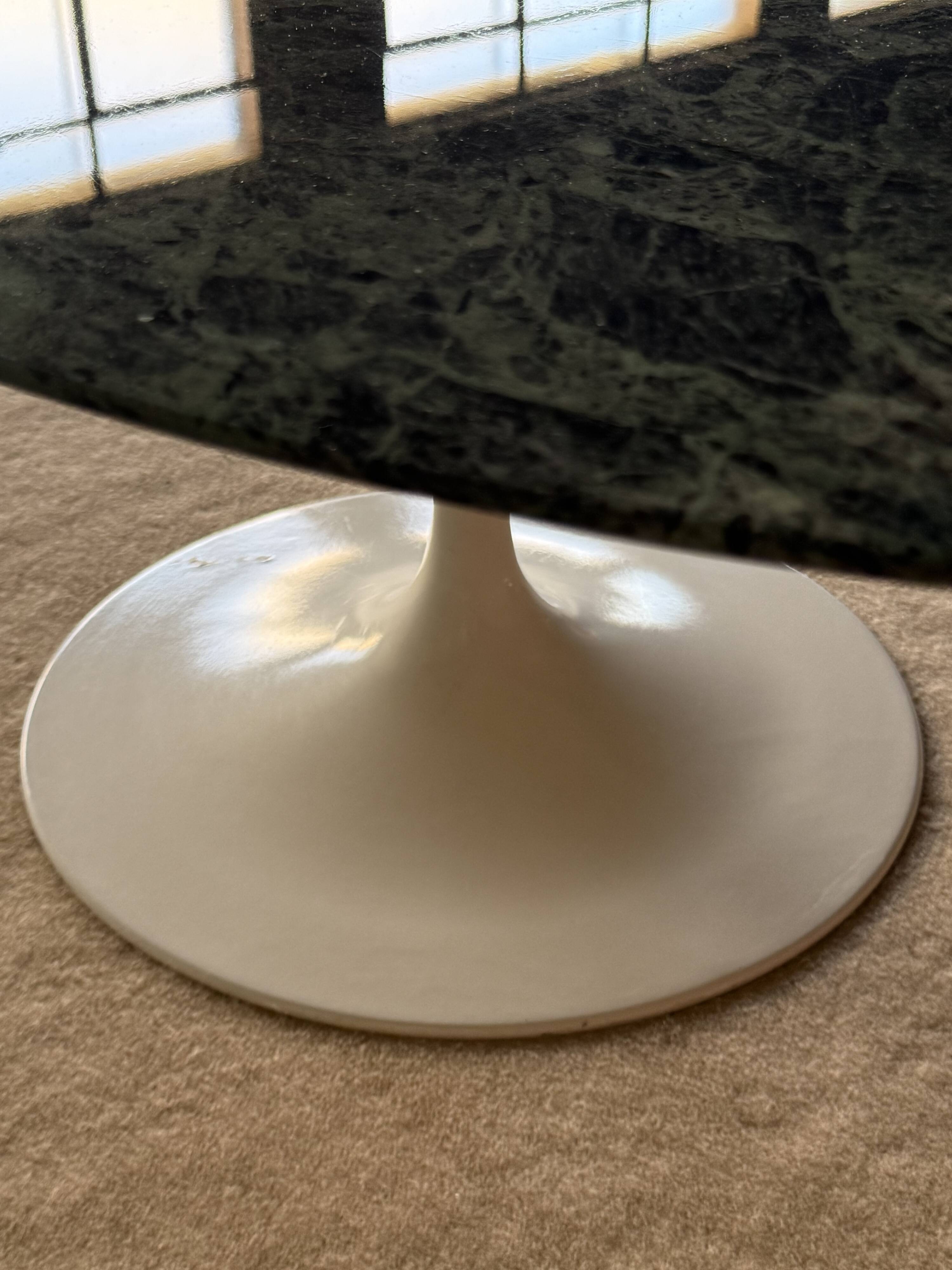 Coffee table by Eero Saarinen for Knoll International, 1960s