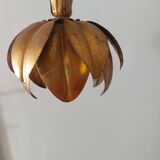 Flower ceiling light in gilded metal