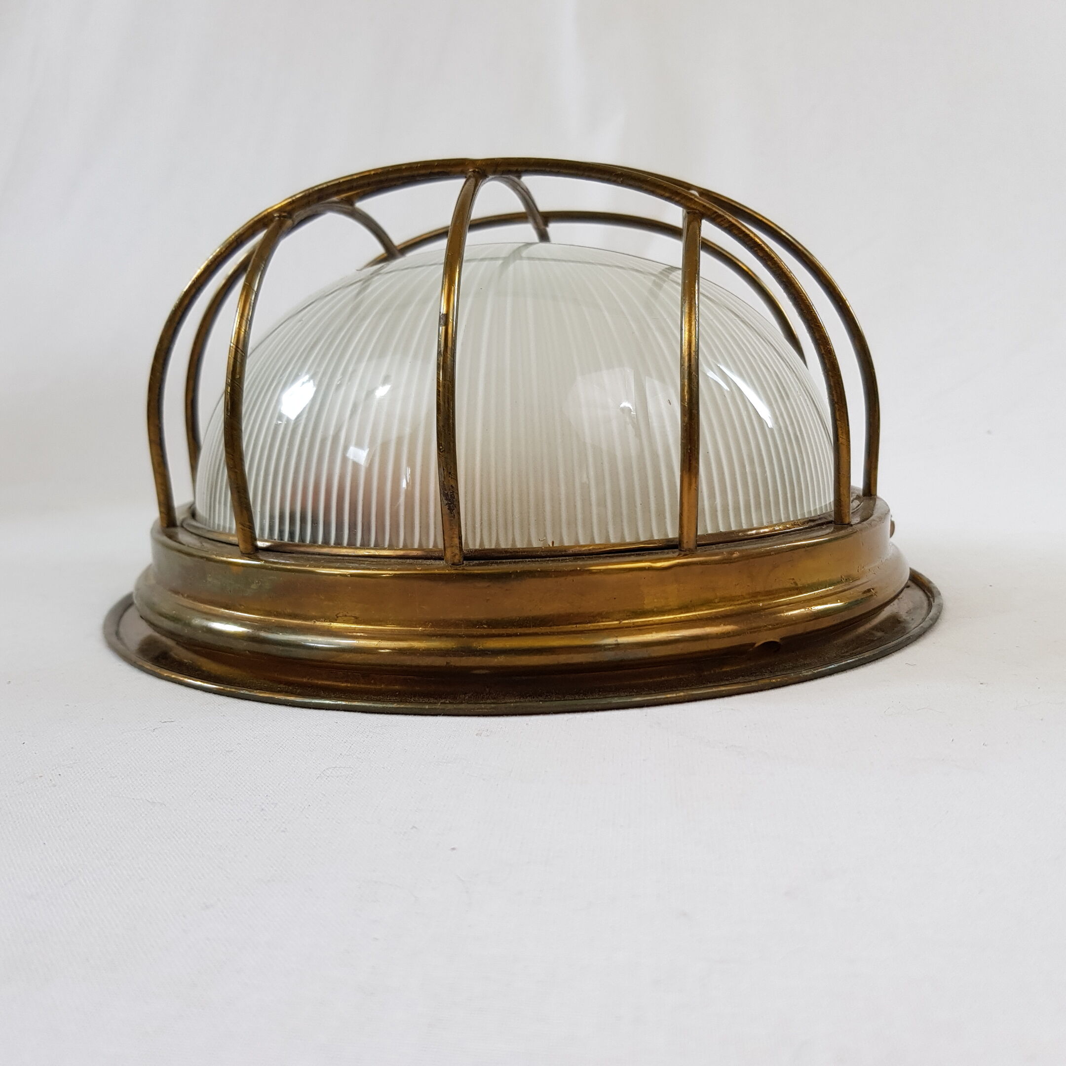 Applique hublot globe ceiling lamp marine grill holophane france