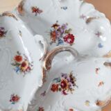 Plat ansé en porcelaine fleurie