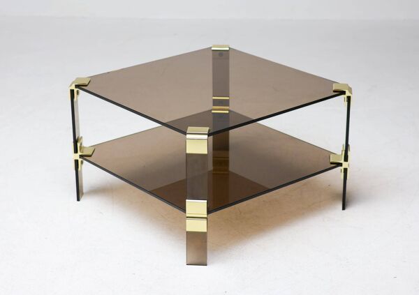 Table basse Hollywood Regency en laiton et verre fumé table basse chique à deux niveaux