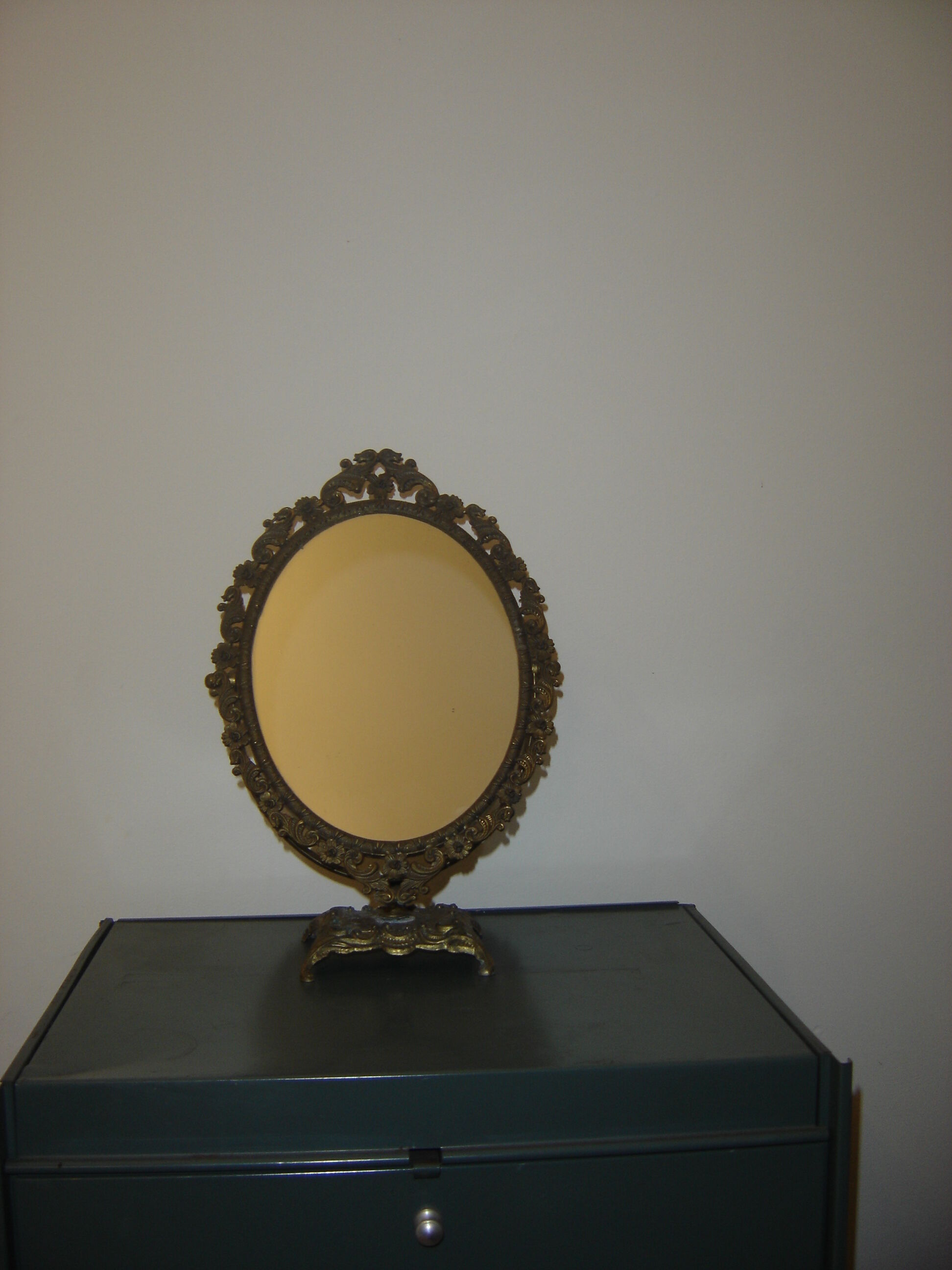 Psyche table mirror
