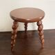 Tabouret tripode