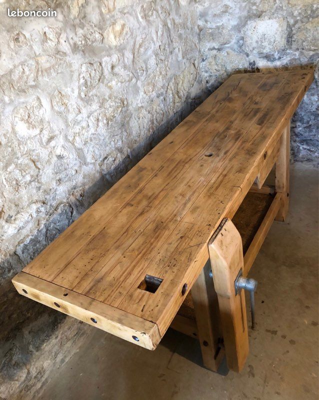 Established old wood carpenter