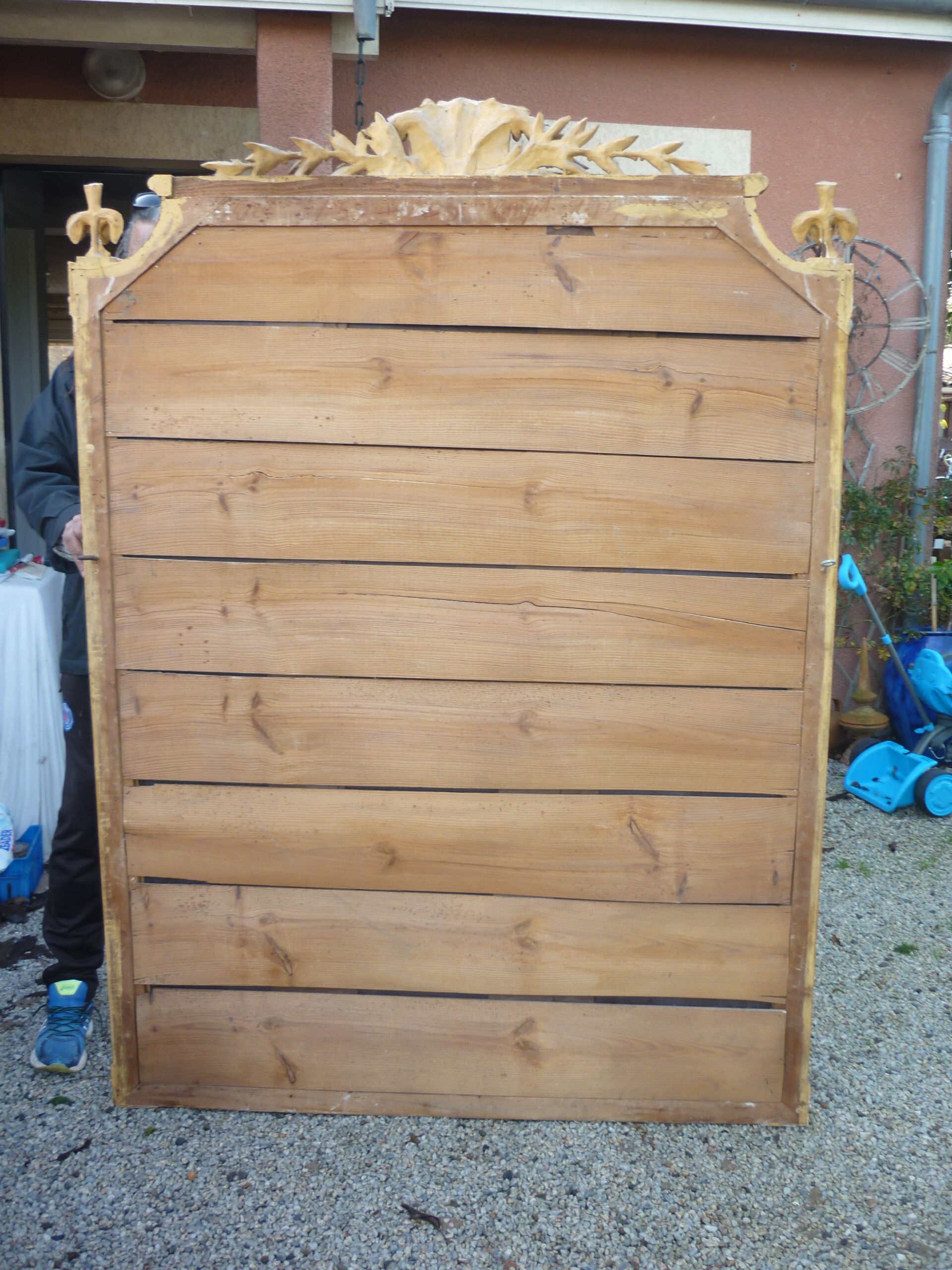 large 19th century mirror in gilded wood with gold leaf 140x195cm