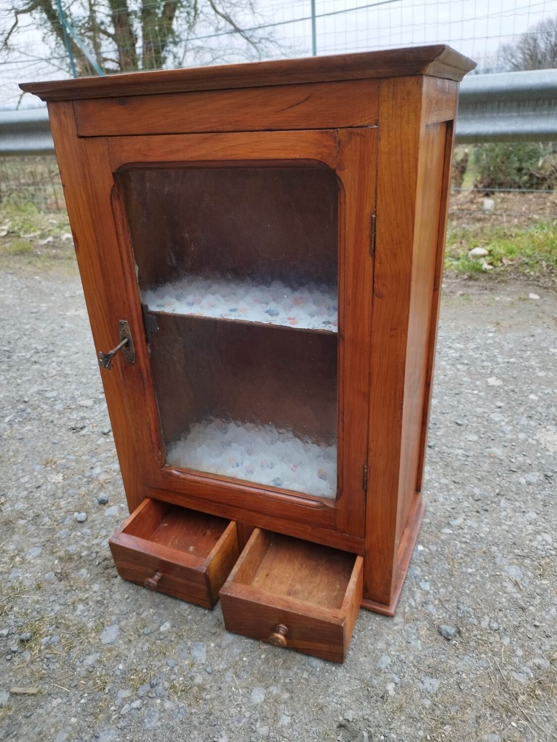 Cabinet pharmacy cabinet a drawer door
