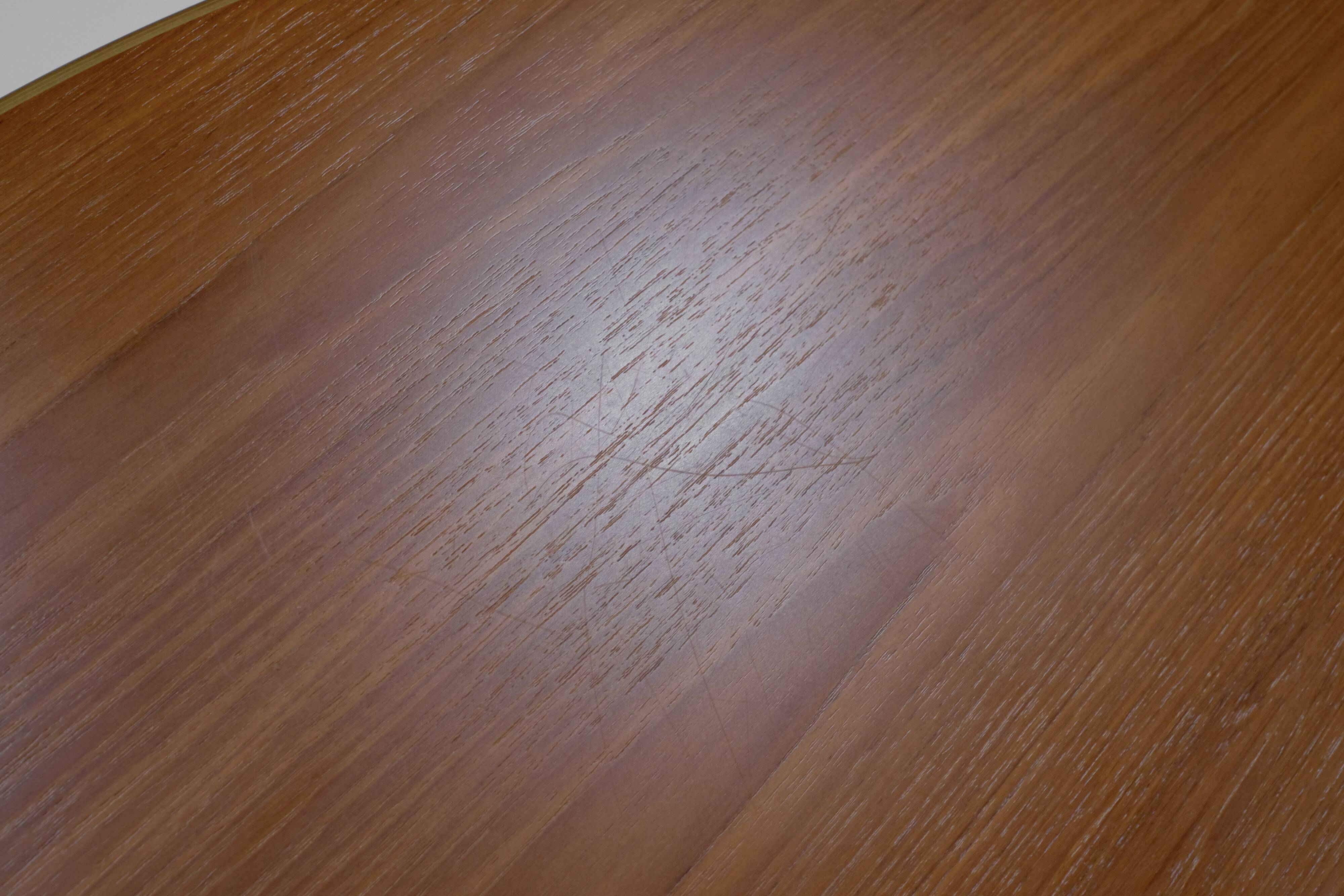 Wooden "Tulip" table by Eero Saarinen for Knoll Studio, USA 1958.