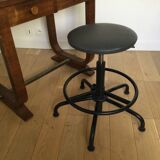 Adjustable and swivelling vintage industrial stool