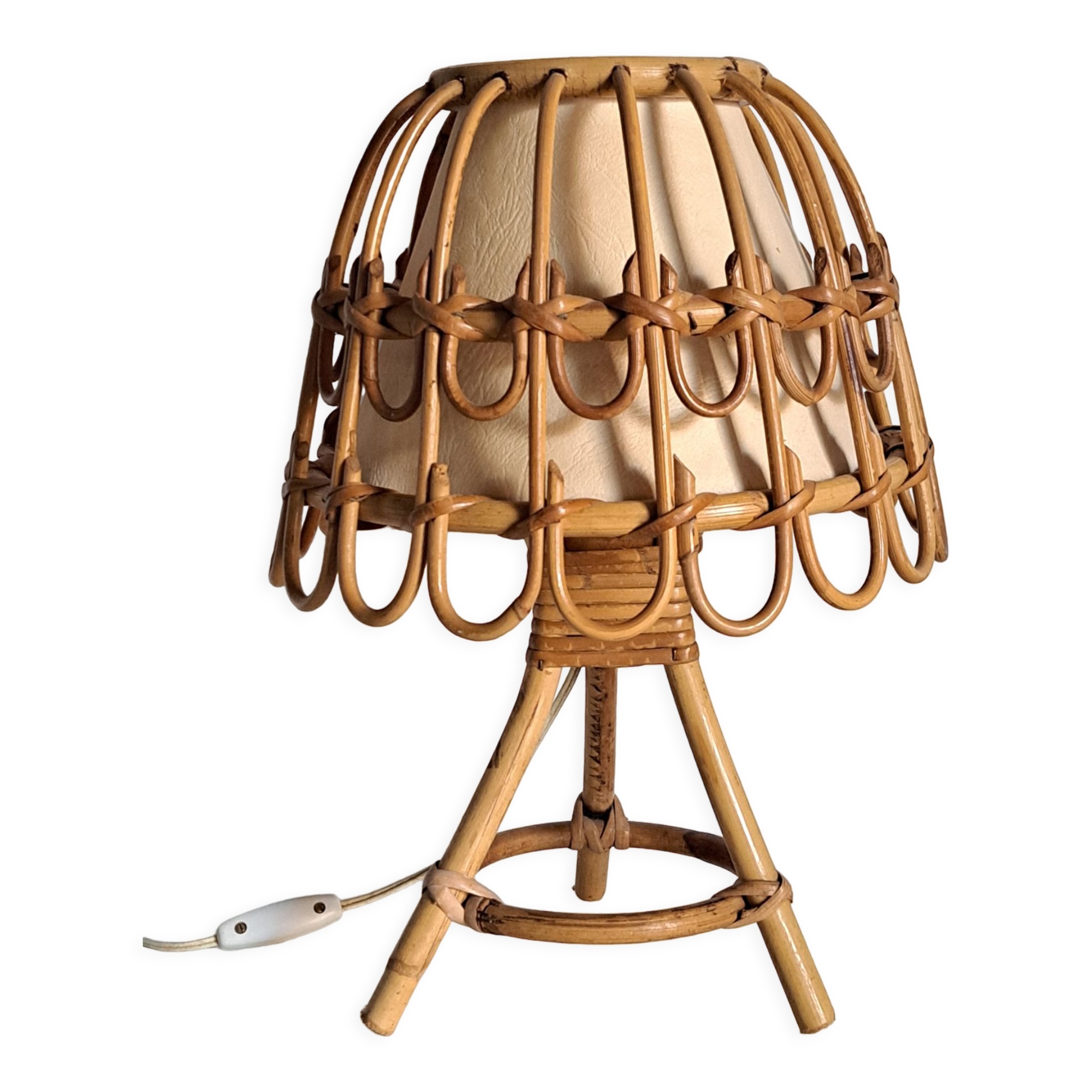 Vintage bamboo bedside lamp