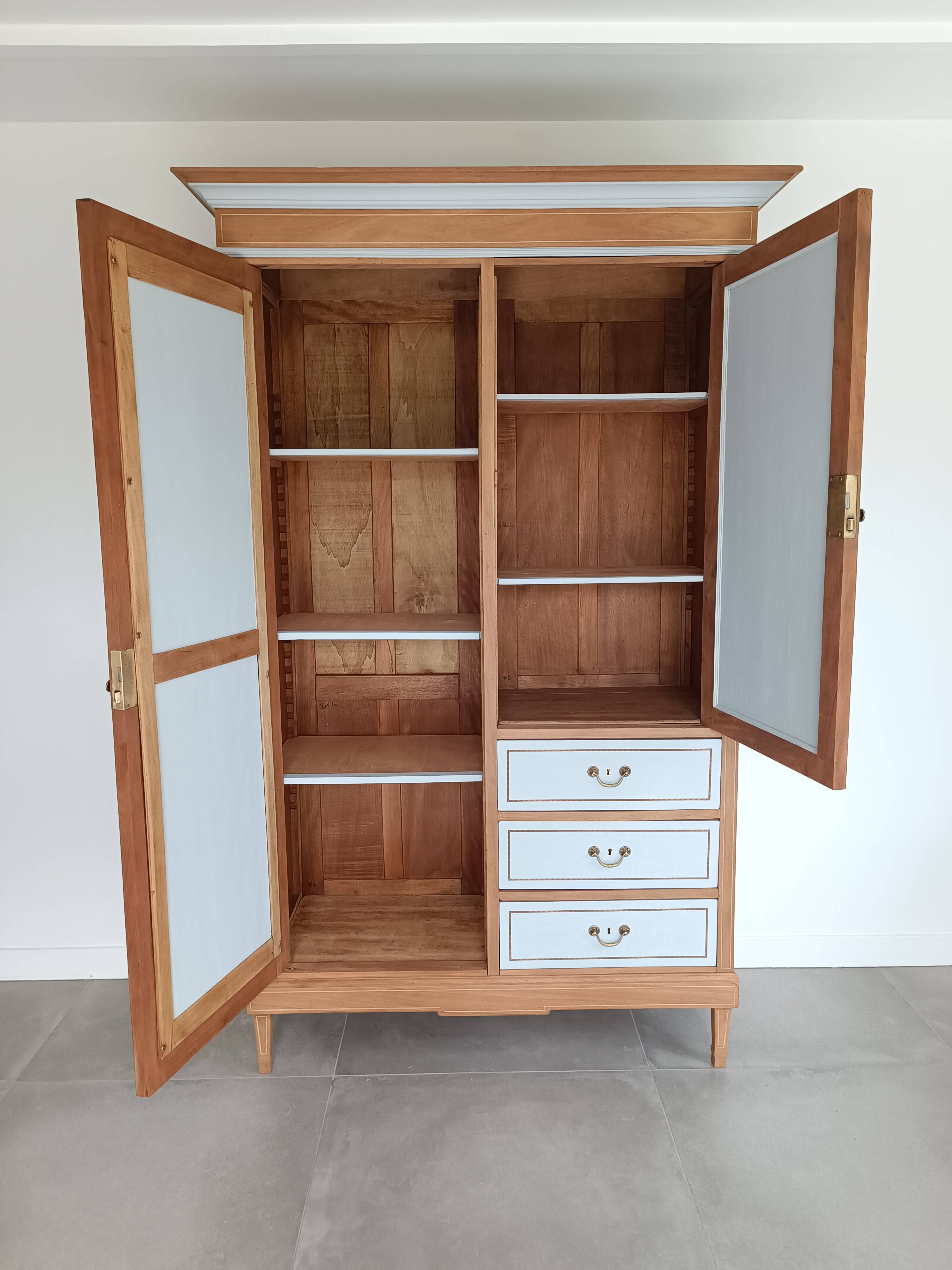 Cabinet with marquetry, early 20th century