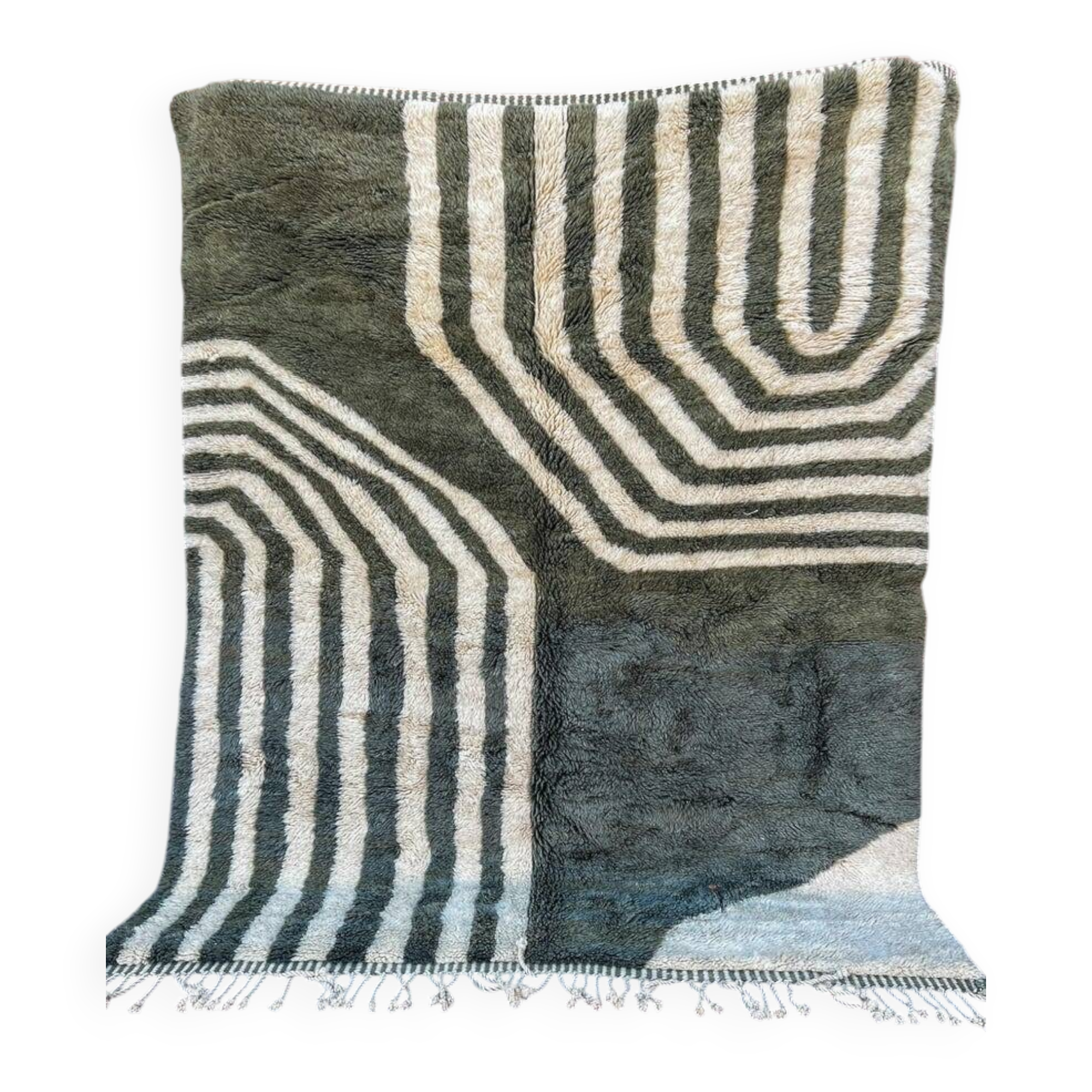 Off-white Moroccan rug with geometric patterns, 160cm x 260cm
