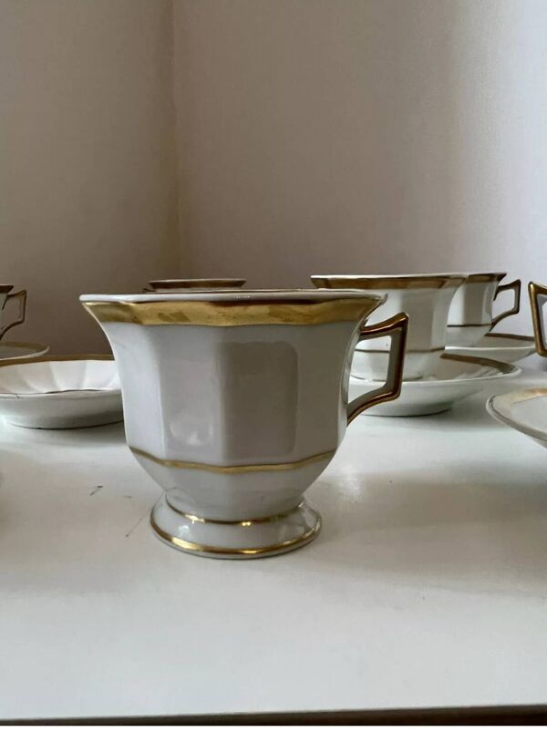 Service à café en porcelaine de Limoges Baynaud & cie