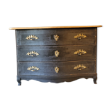 Antique chest of drawers