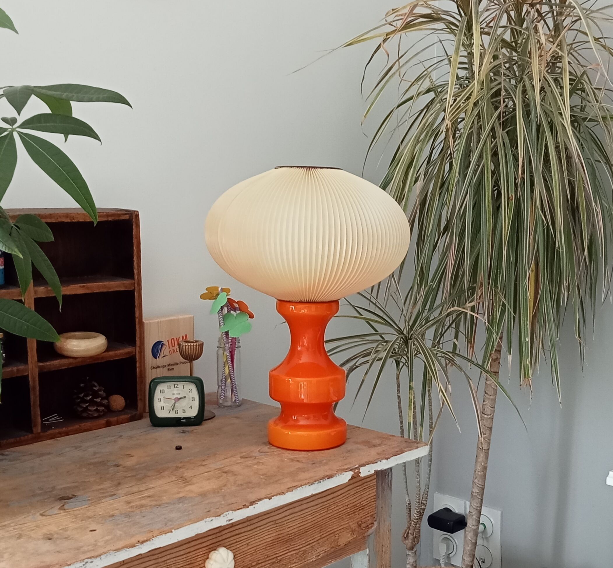 Vintage table lamp 70s