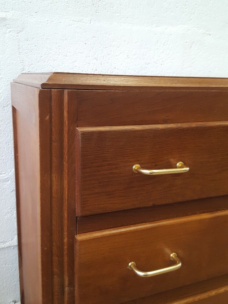 Vintage dresser