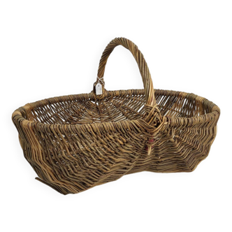 Burgundy wicker basket