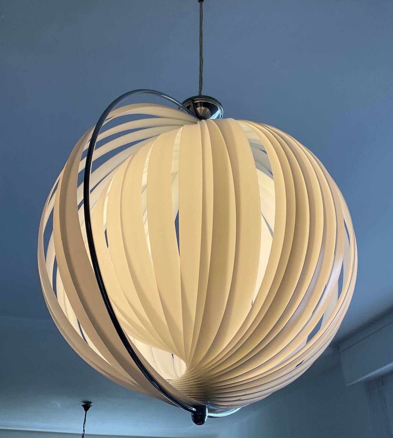Moon pendant light by Kare design from the 80s