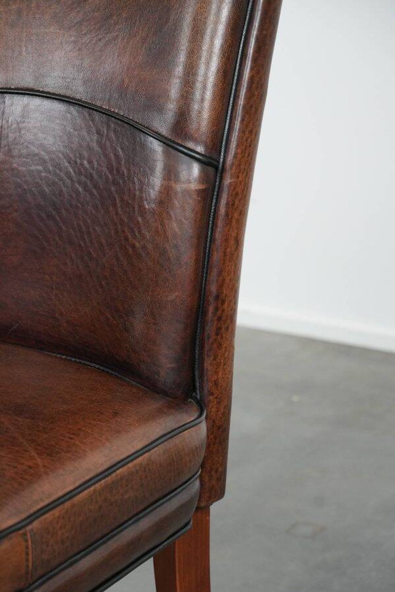 Comfortable set of 2 sheep leather dining chairs with character