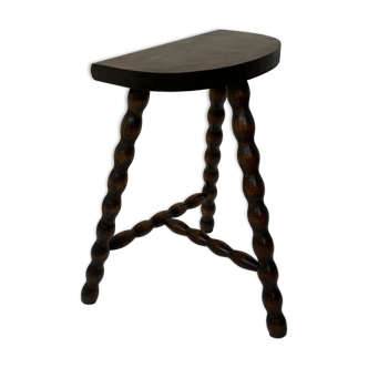 Cowherd stool