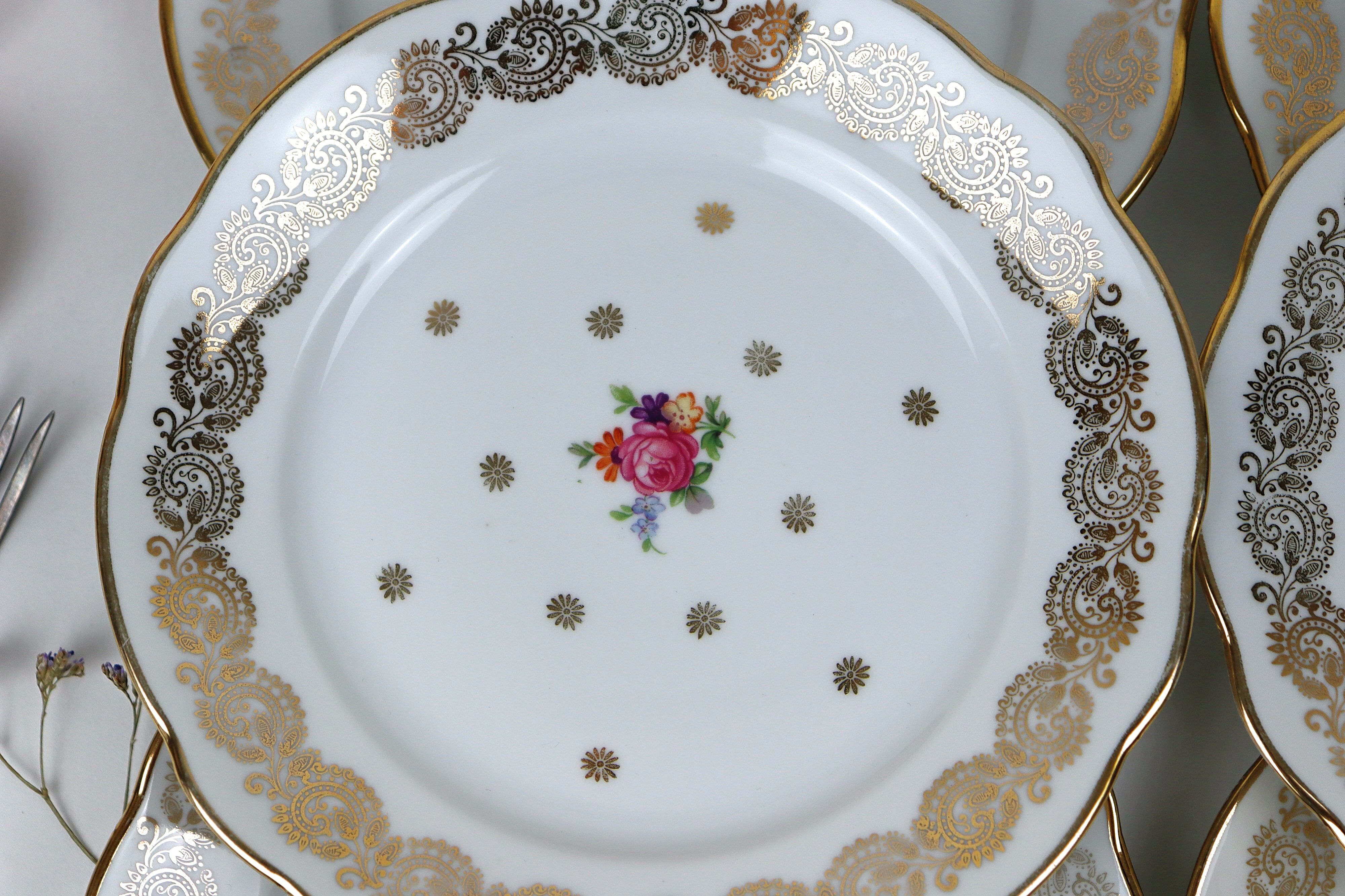 6 vintage porcelain dessert plates