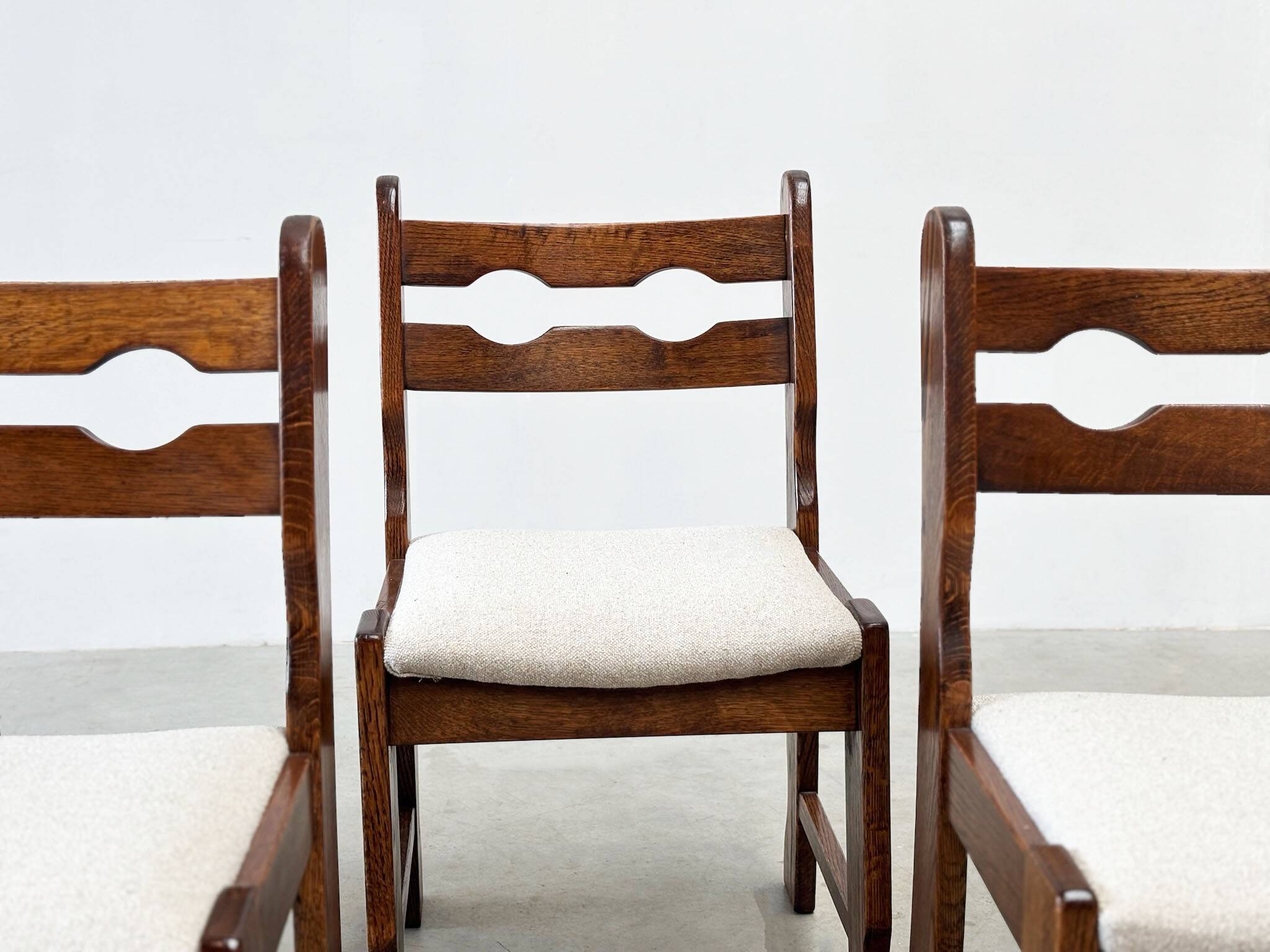 Set of six Razorback dining chairs