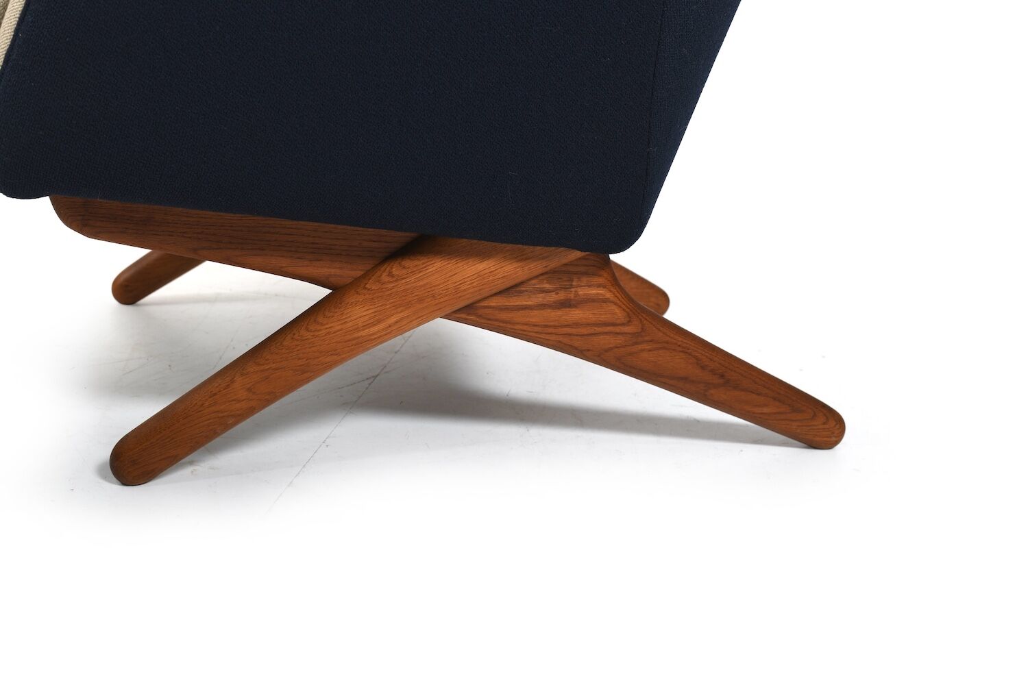 Illum Wikkelsø Lounge Chair for Mikael Laursen 1960s / New Upholstered!