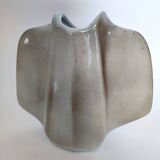 Virebent ceramic vase