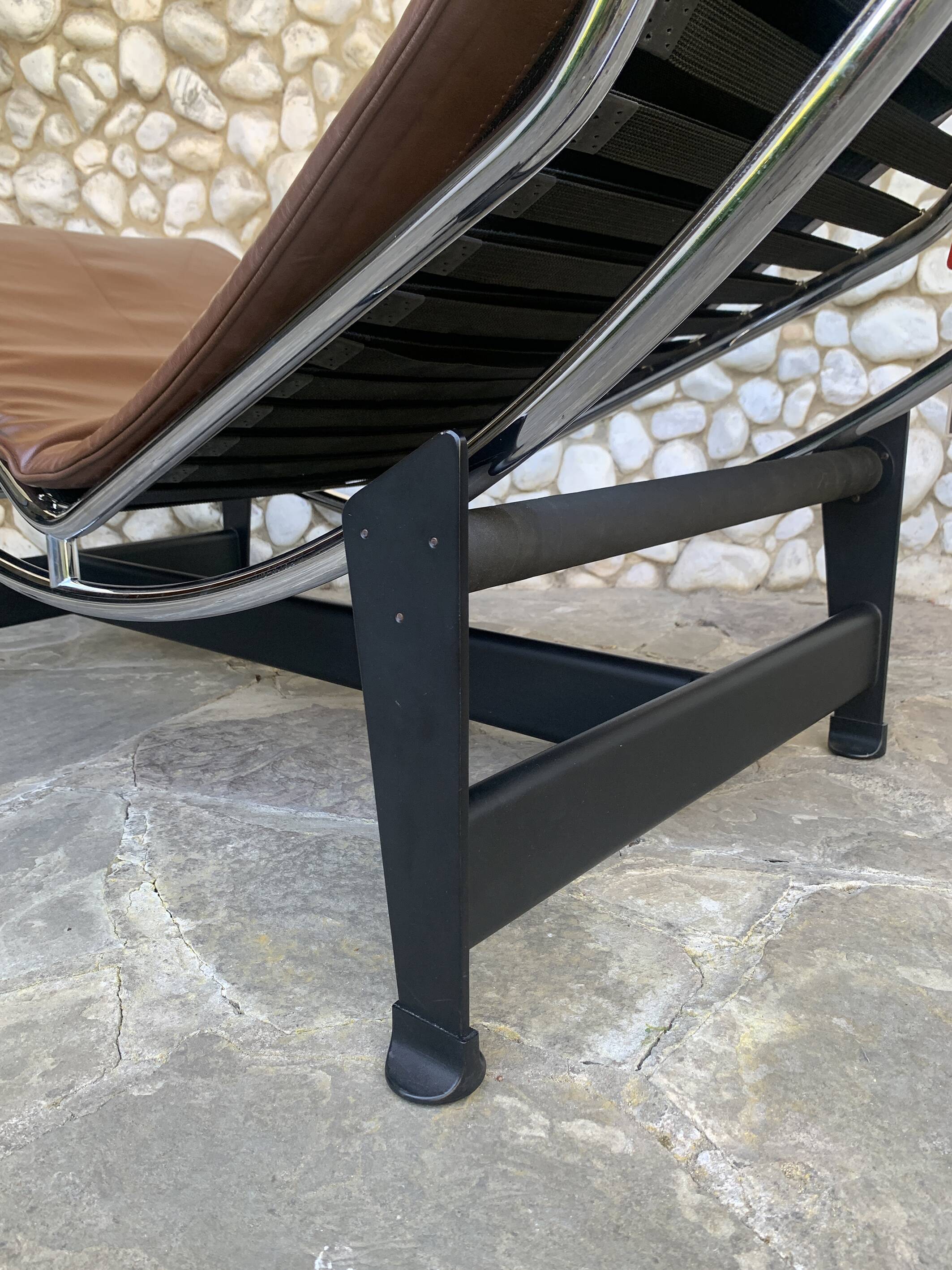 LC4 brown leather by Le Corbusier, Jeanneret & Perriand, Cassina, 1980