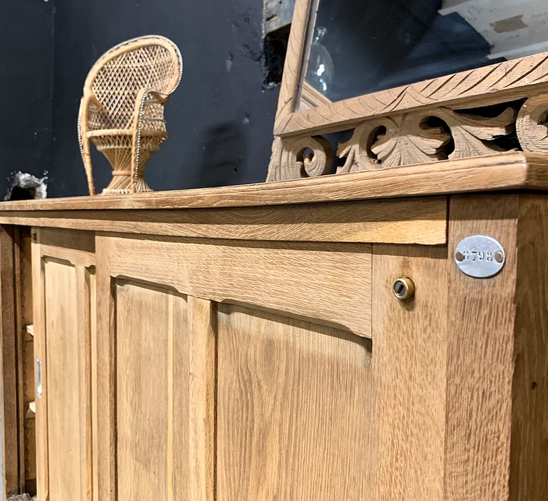 Meuble de métier administratif en chene