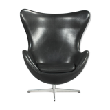 Egg armchair by Arne Jacobsen