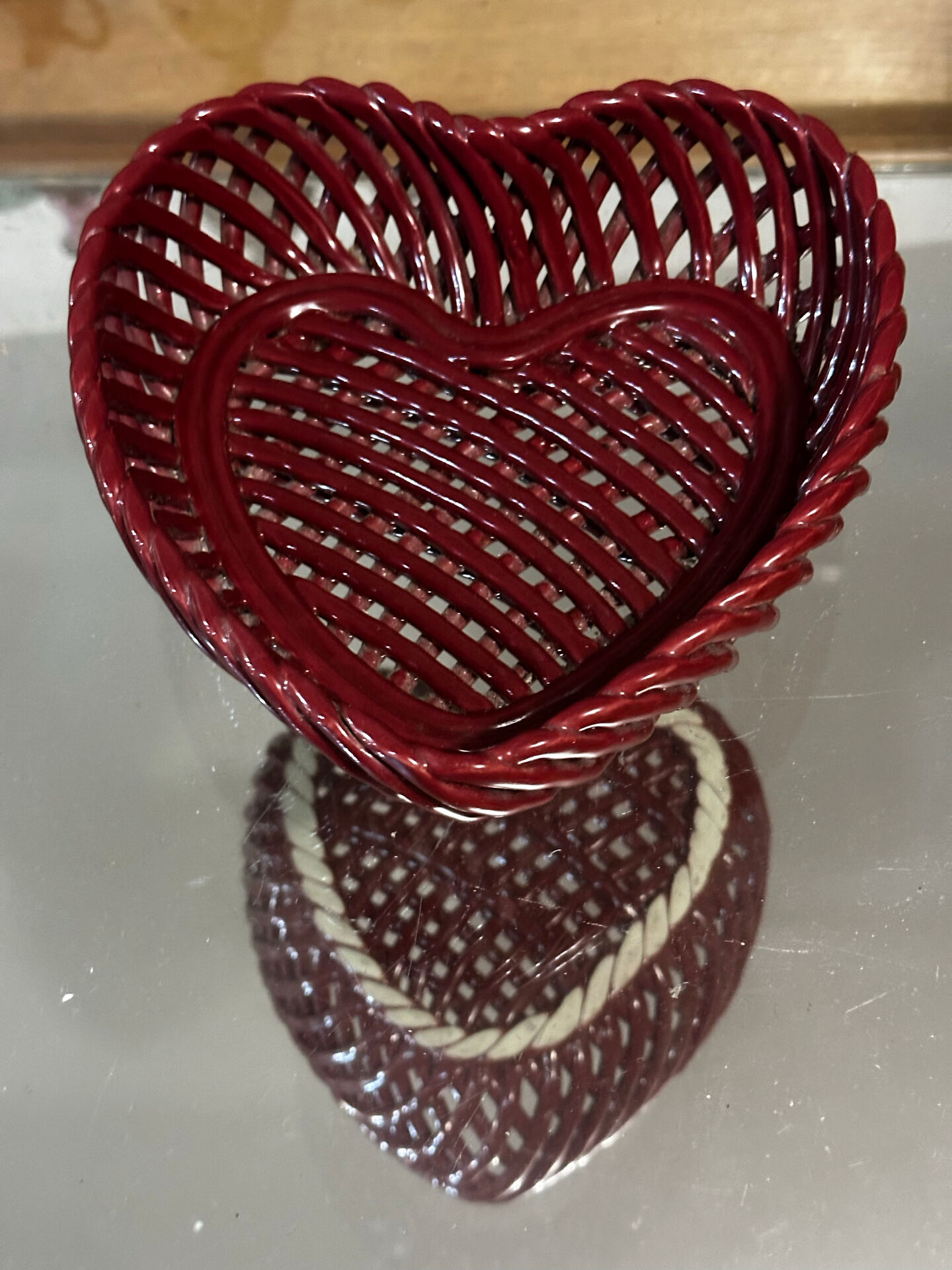 Empty Heart Pocket / Woven Ceramic Centrepiece - 1950s style