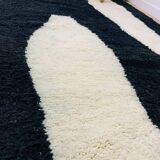 Traditional handmade woolen white-black rug 250cmx150cm