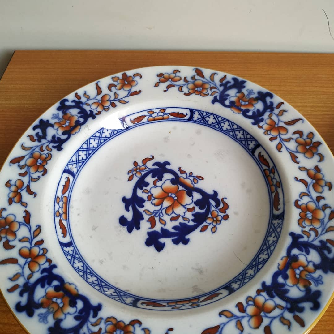 Lot of two old plates Minton 19th