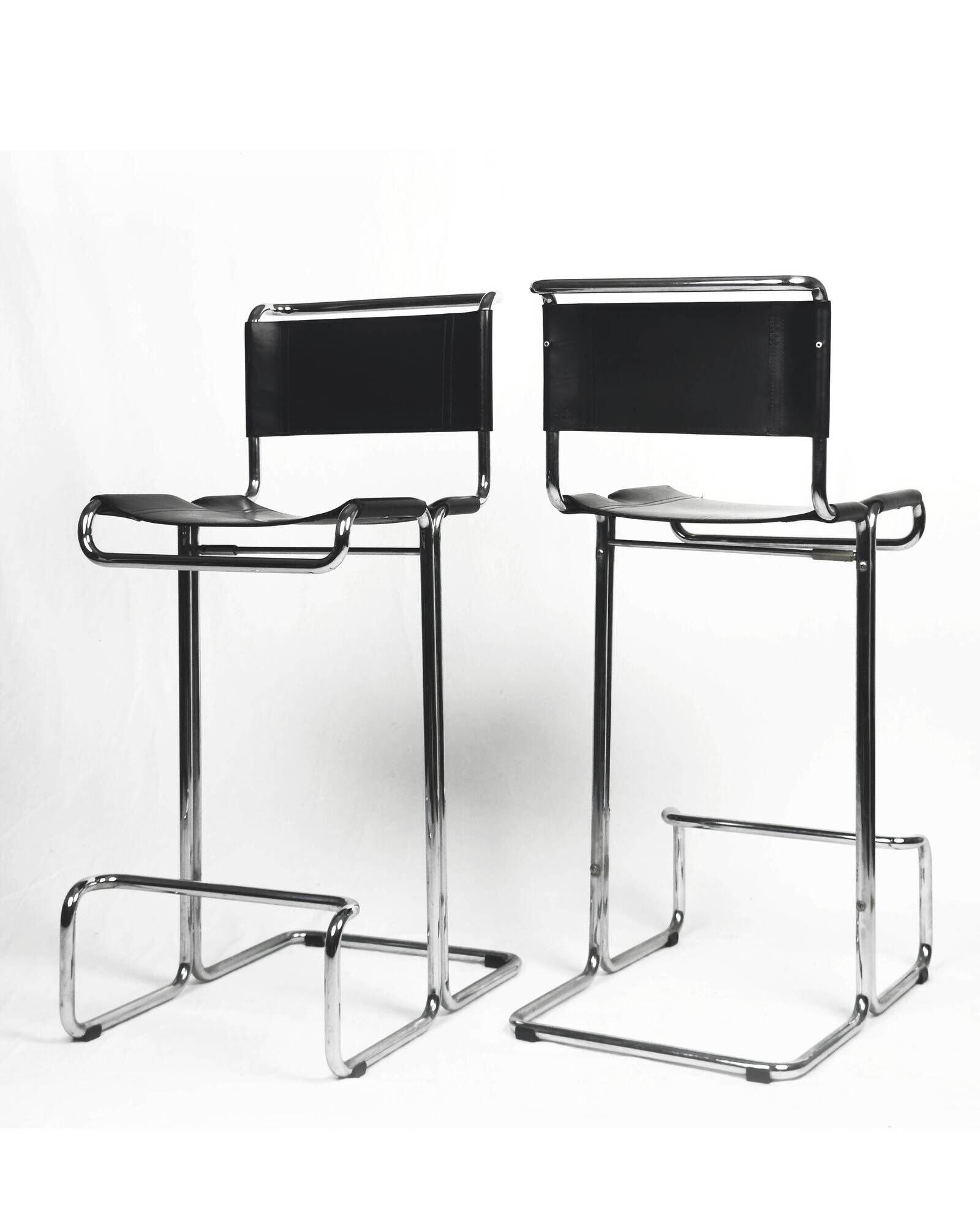 Paire de tabourets de bar vintage par Linea Veam, années 1960.