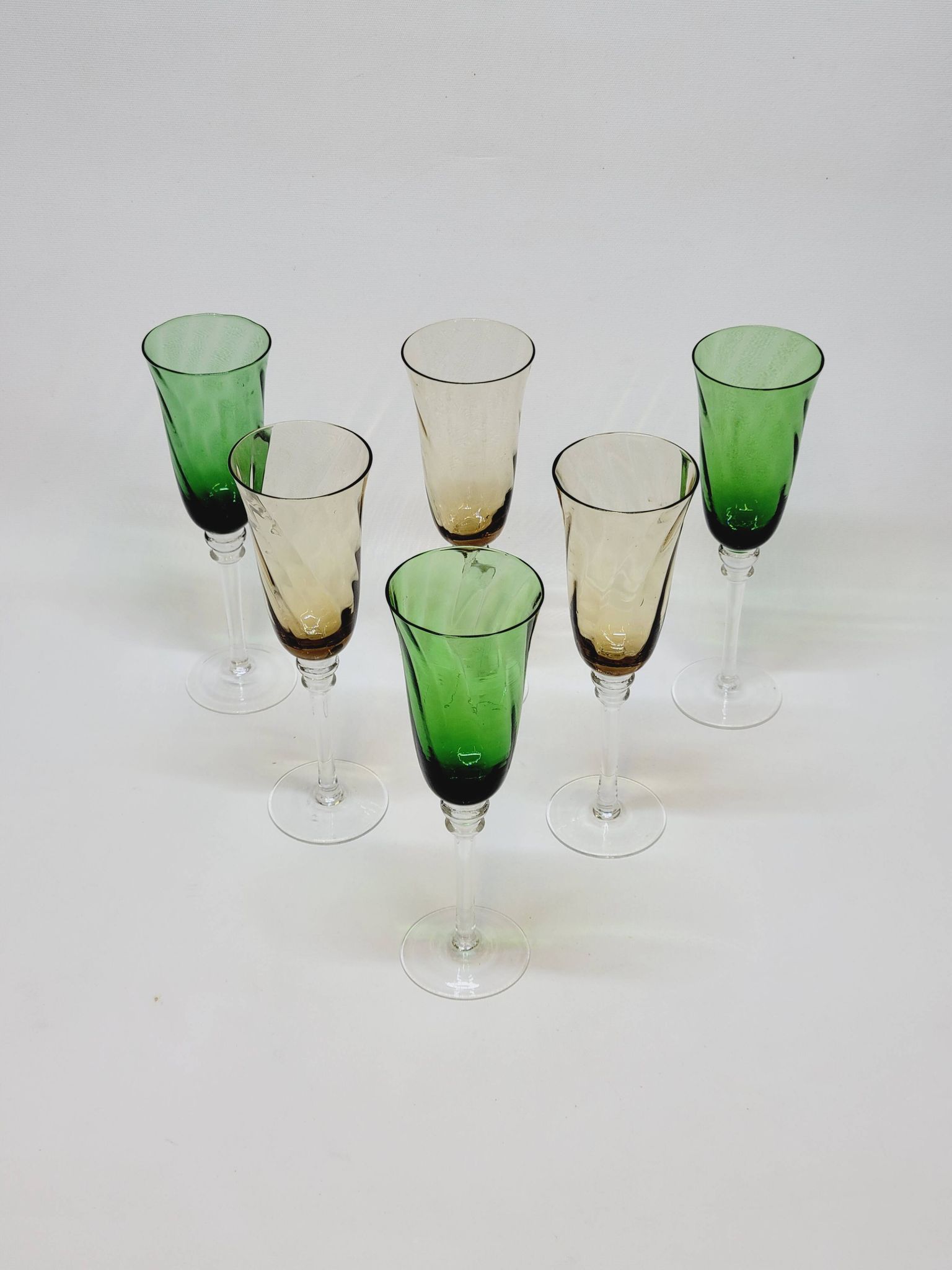 6 Champagne Flutes in Twisted Blown Glass 2 Colors Green and Amber