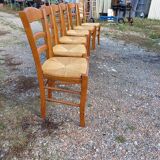 6 Straw Chairs